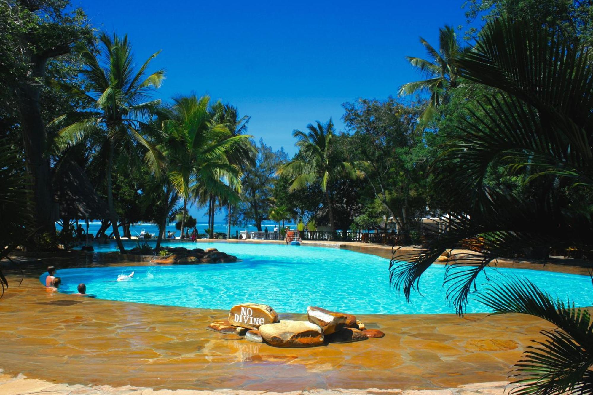 Papillon Lagoon Reef Hotel Diani Beach Esterno foto