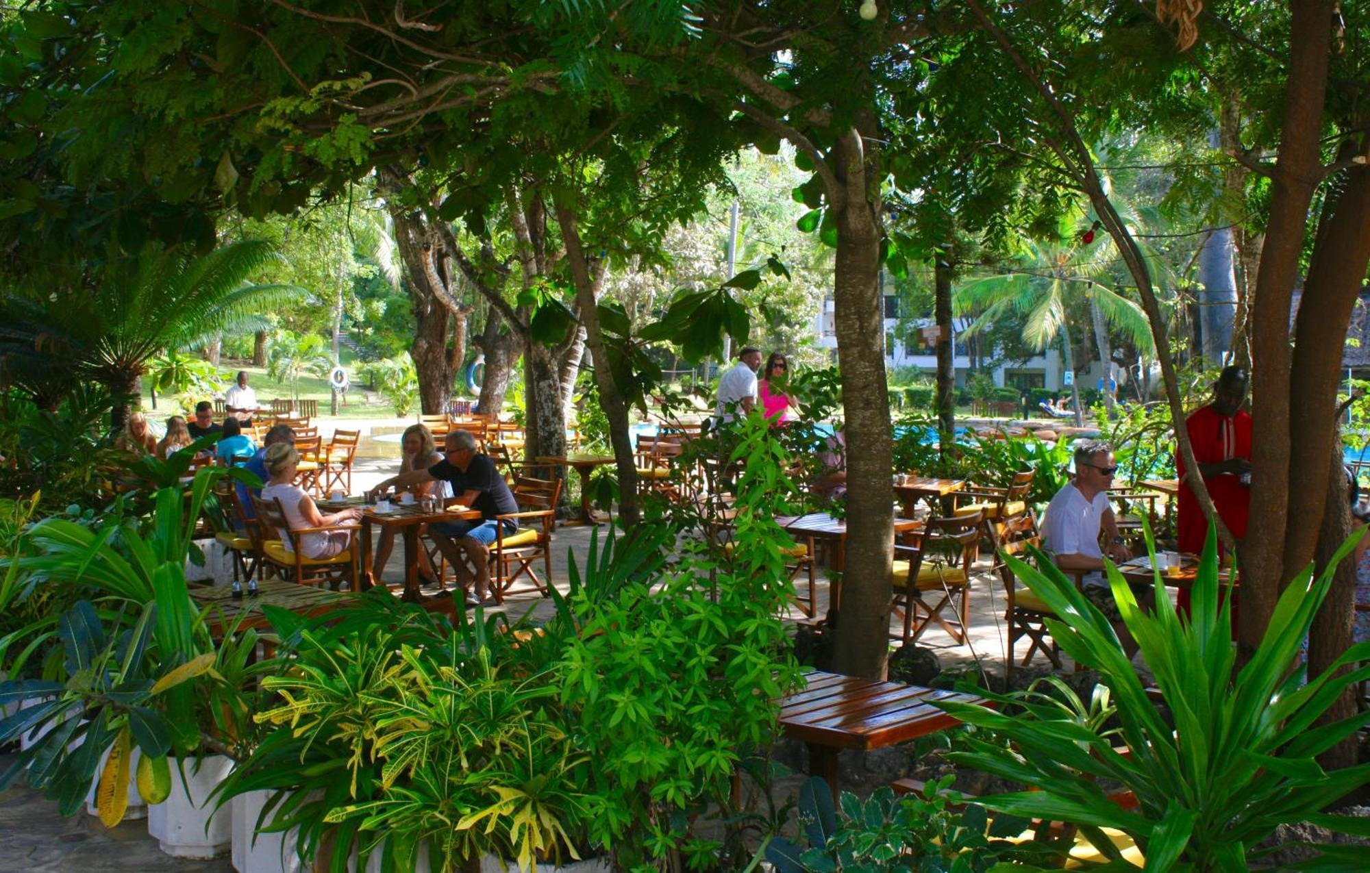 Papillon Lagoon Reef Hotel Diani Beach Esterno foto